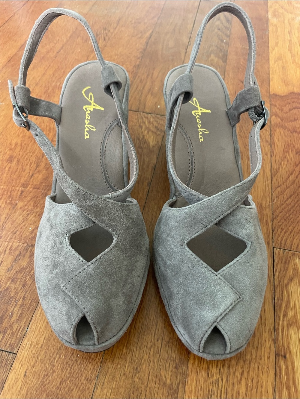 Anesha Suede wedge Sandals